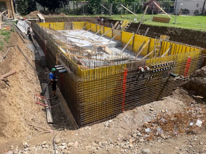 Piscina privata - immagine 12