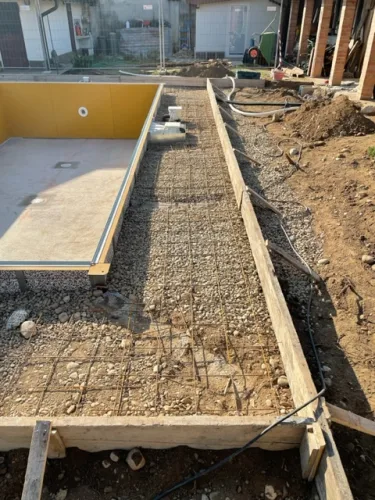 Piscina privata - immagine 4