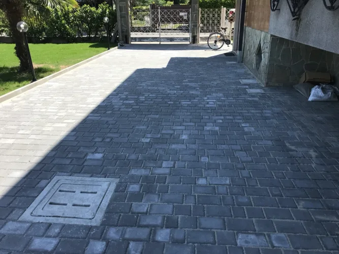 Ristrutturazione spazio esterno residenziale - immagine 15